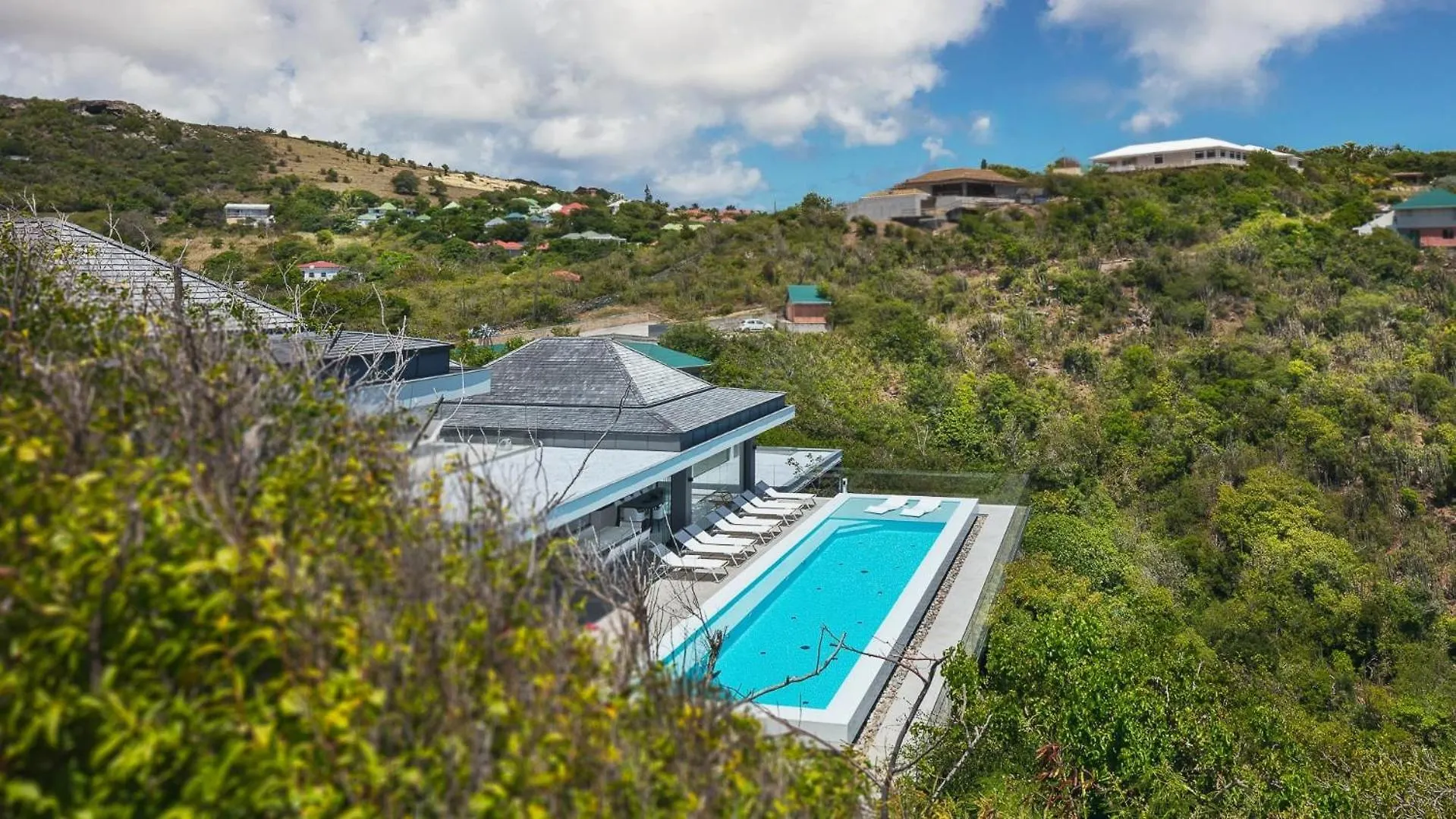 Four-Bedroom Villa with Pool and Fitness Room Marigot