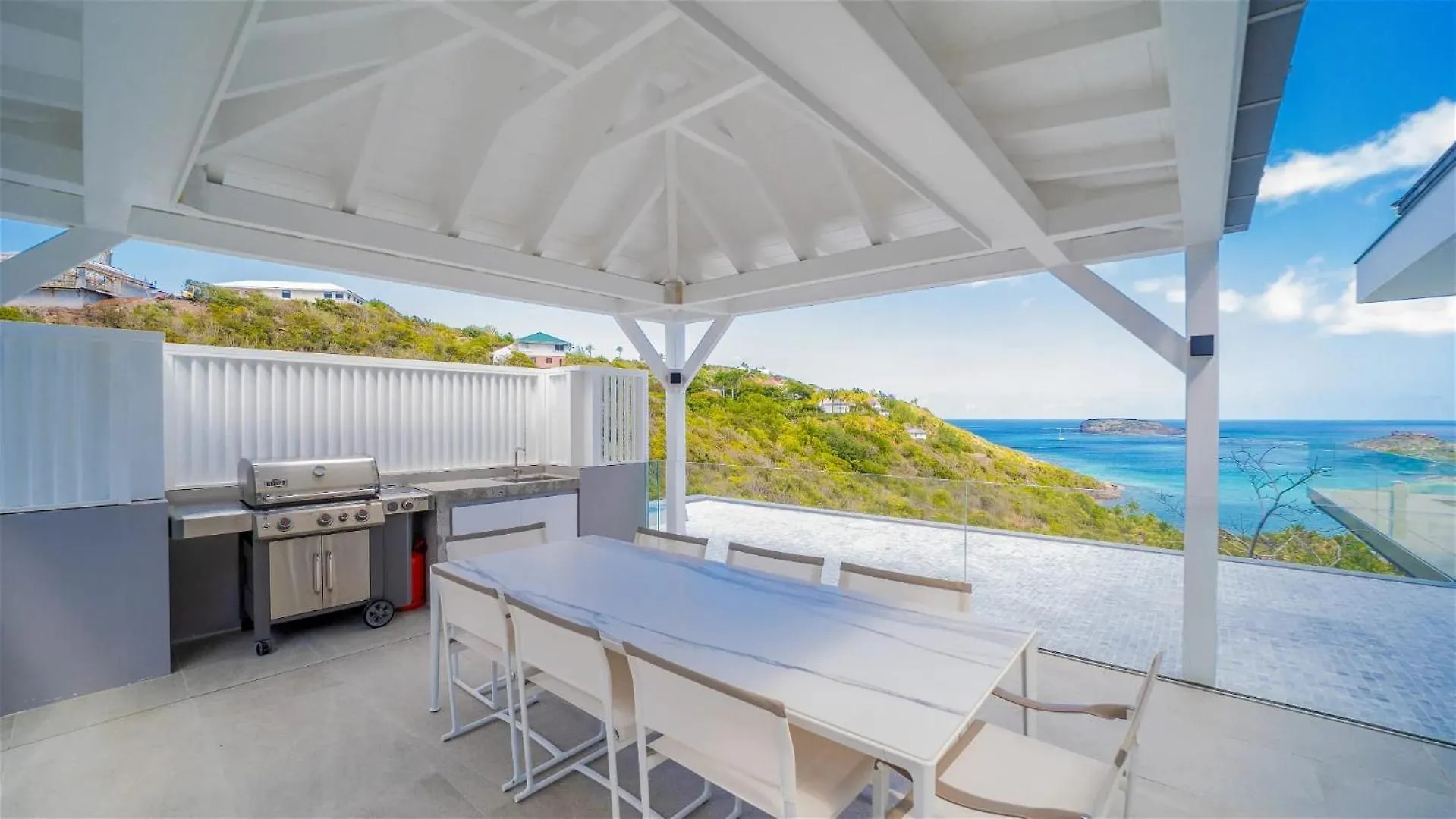 Four-Bedroom Villa with Pool and Fitness Room Marigot