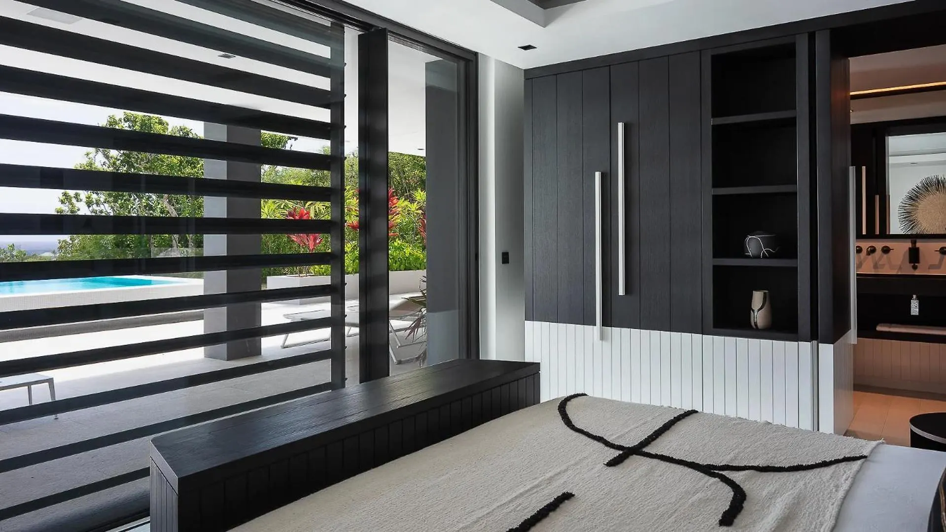 Four-Bedroom Villa with Pool and Fitness Room Marigot